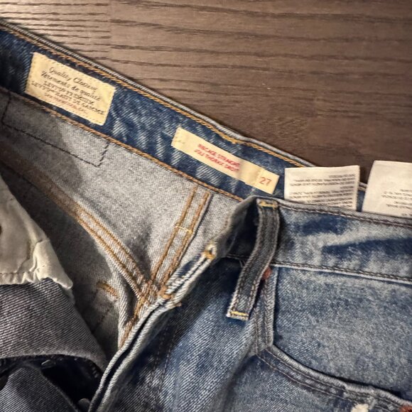 Levi's Ribcage Jeans - Picture 2 of 2